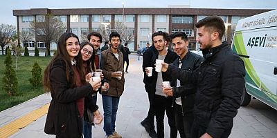 Sınav Haftasında Öğrencilere Çorbalar Belediyeden